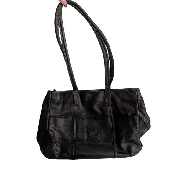 Geoffrey Beene handcrafted leather bag - Picture 1 of 16